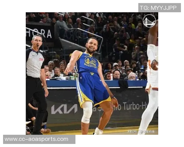 克尼佩尔表现出色4号秀三分球5投全中助球队赢得胜利 克尼佩尔表现出色4号秀三分球5投全中助球队赢得胜利