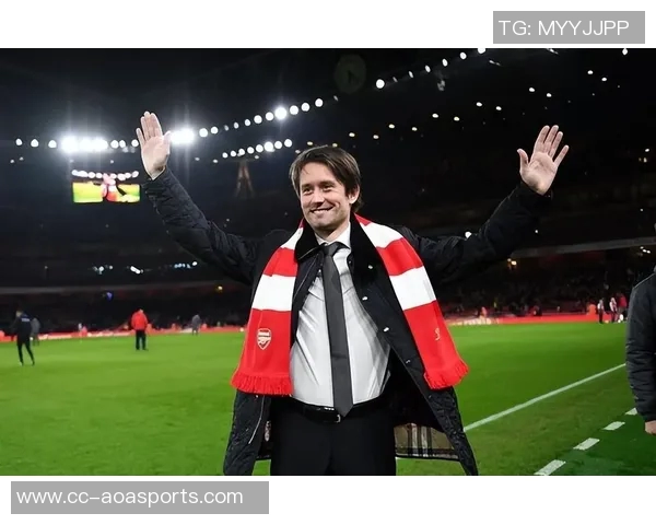 阿森纳庆祝罗西基45岁生日回顾其246场28球23助的辉煌历程