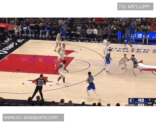 克莱首节三分球全失五项数据全无表现令人失望