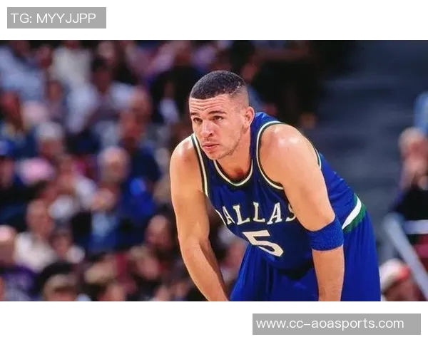 基德强调球队深度与竞争力首发替补实力相当氛围高涨