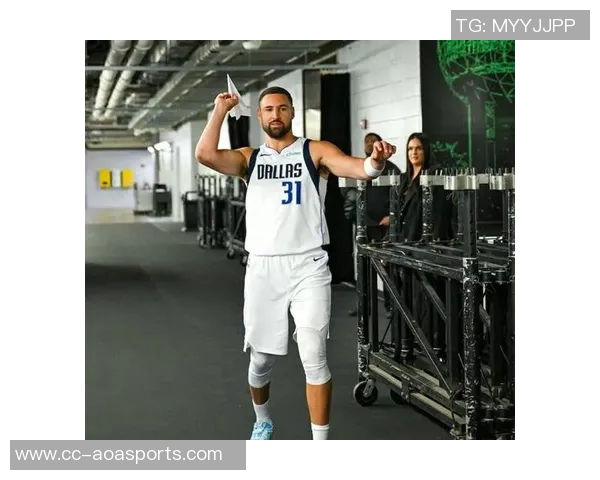 普尔状态低迷20投仅中8三分球命中率不足球队输球成关键因素 普尔状态低迷20投仅中8三分球命中率不足球队输球成关键因素