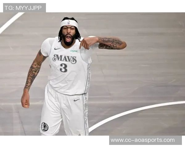 浓眉加盟独行侠后出勤率仅3046场比赛只打了14场引发关注 浓眉加盟独行侠后出勤率仅3046场比赛只打了14场引发关注