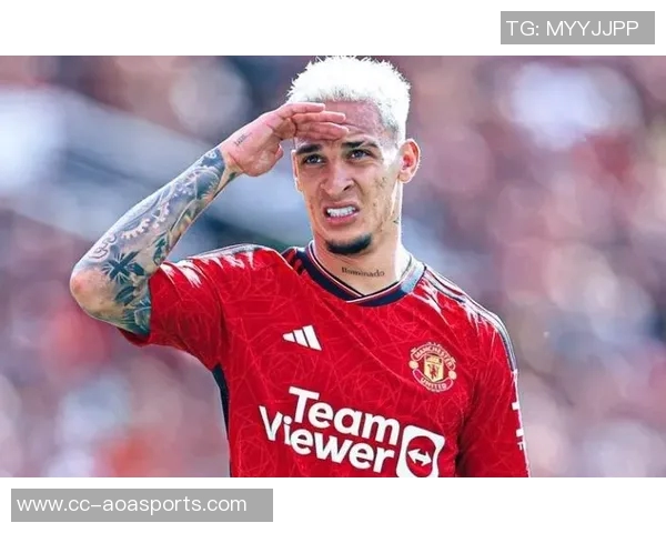 曼晚报道齐尔克泽离队后曼联需引进前锋马特塔成为潜在目标