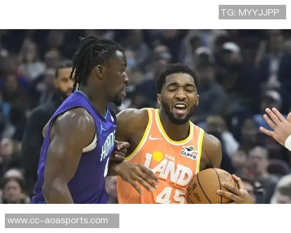 克尼佩尔再创佳绩连续15场命中两记以上三分球刷新新秀历史纪录