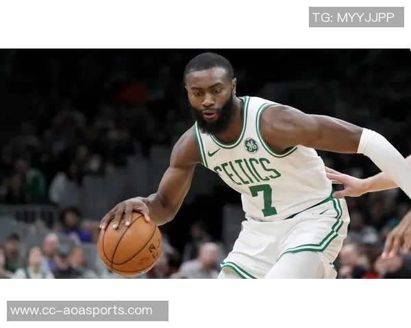 帕森斯分析绿军过渡季杰伦布朗助力球队保持竞争力